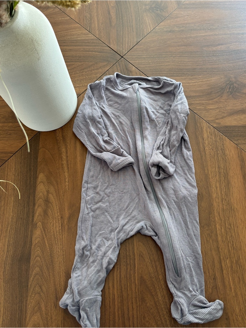 Modern Moments Gray Ribbed Zippered Footed